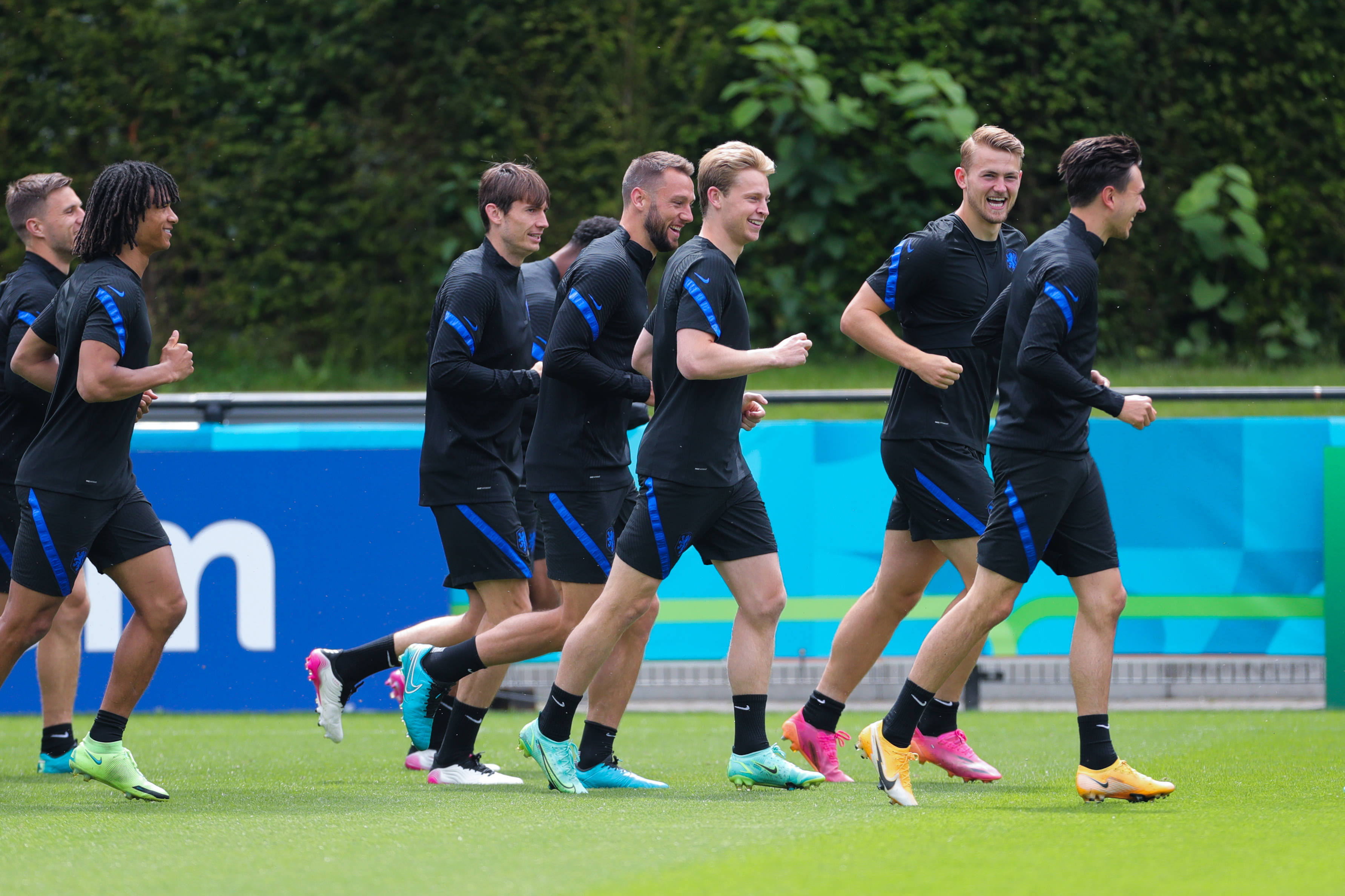 包含乌克兰队备赛积极,备战丹麦比赛备战全力备战的词条 包含乌克兰队备赛积极,备战丹麦比赛备战全力备战的词条