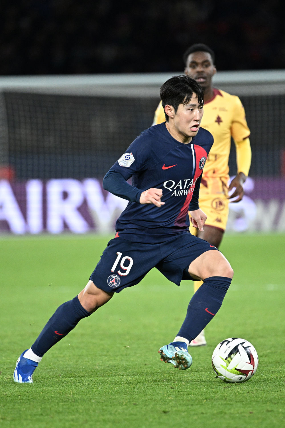 包含巴黎客场-大胜梅斯,取得法甲三连胜的词条 包含巴黎客场-大胜梅斯,取得法甲三连胜的词条