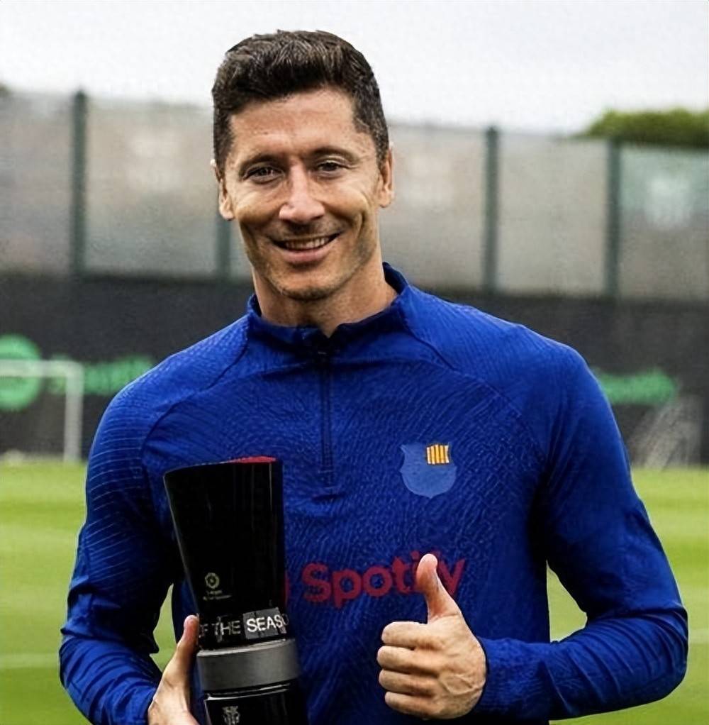 爱游戏下载-包含马德里竞技莱万特轻松赢到联赛，西班牙显示进步的词条