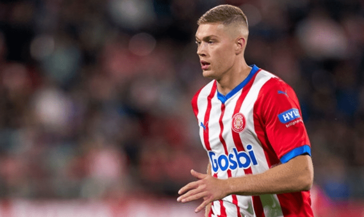 赫罗纳防守线稳固限制对手攻势的简单介绍