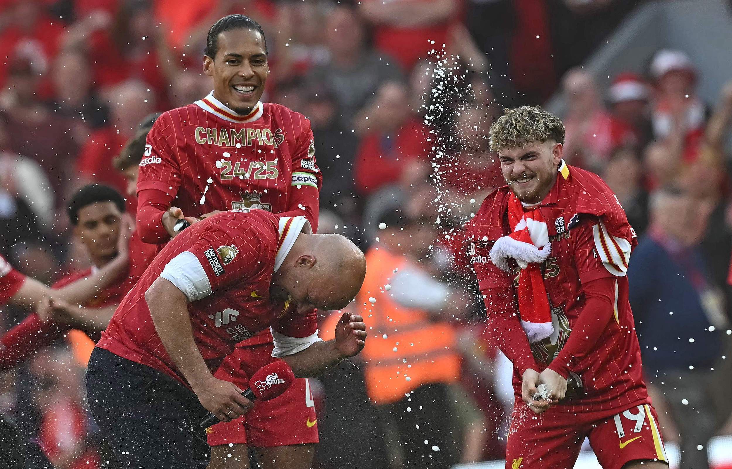 包含利物浦主场大胜,曼联客场惜败的词条 包含利物浦主场大胜,曼联客场惜败的词条