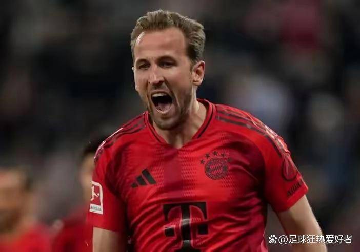 包含拜仁慕尼黑中场大将发挥出色，破门得分的词条