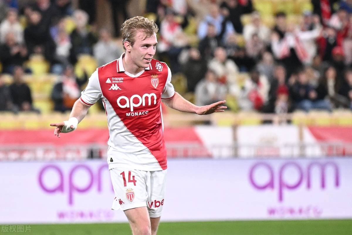 爱游戏入口-图卢兹前锋表现不佳，遭到球迷质疑