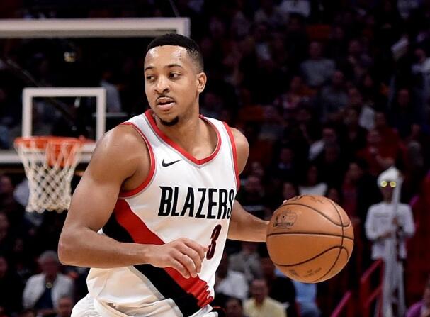 关于火箭力克公牛,麦科勒姆高光表现的信息 关于火箭力克公牛,麦科勒姆高光表现的信息