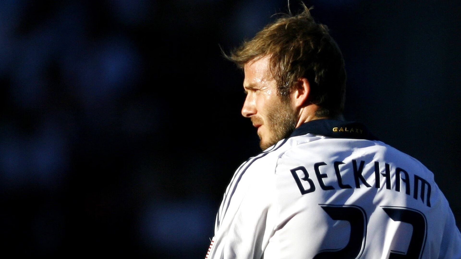 横跨赛场,从NBA到世界杯,领袖如何重塑比赛逻辑