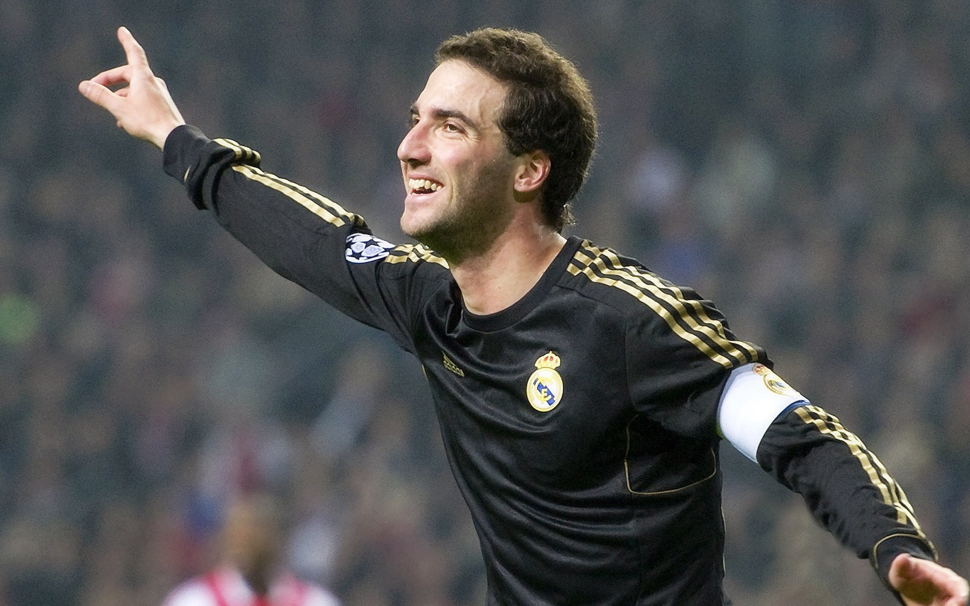 末节之神！杰伦格林37分主宰巅峰战 骑士力克广东挺进总决